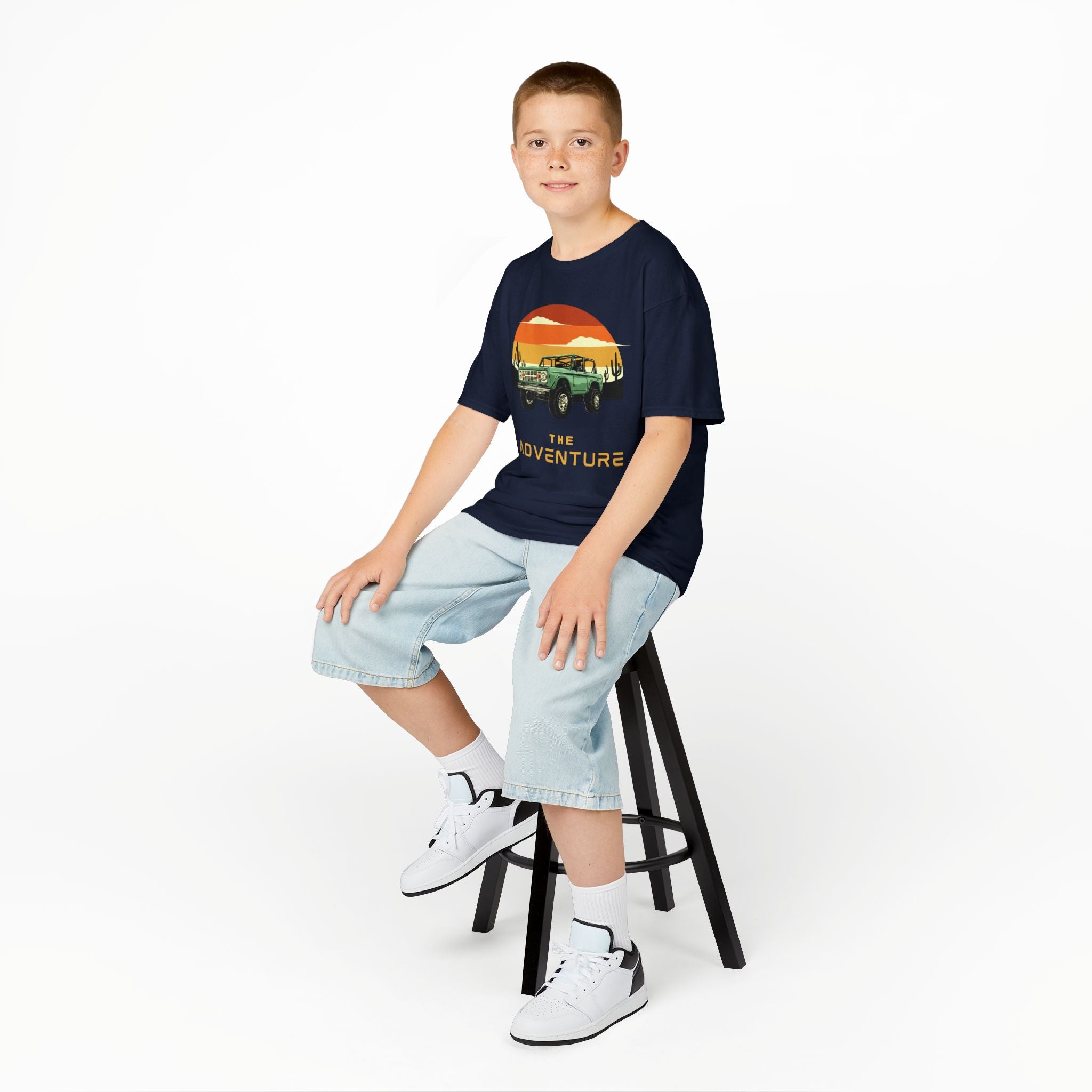 Vintage Jeep Adventure Sunset T-Shirt – Off-Road Explorer Tee