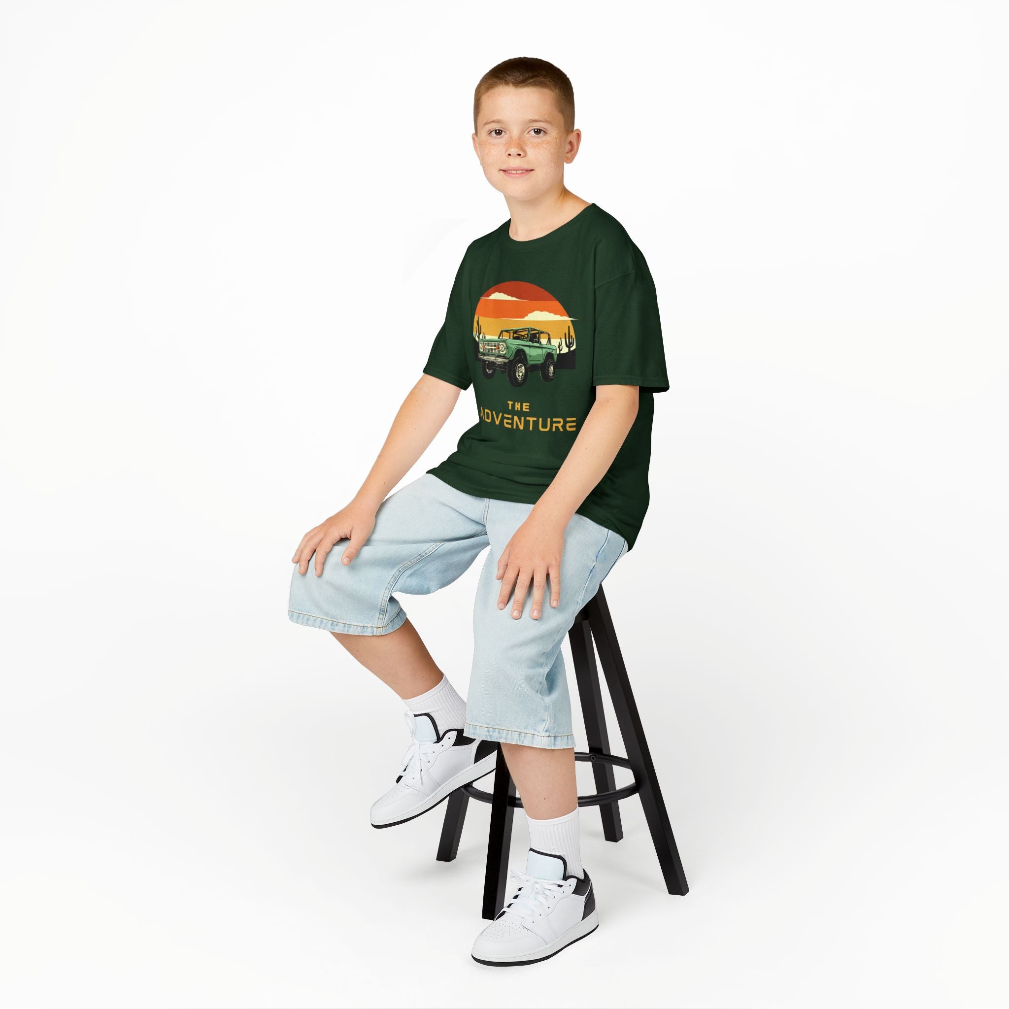 Vintage Jeep Adventure Sunset T-Shirt – Off-Road Explorer Tee